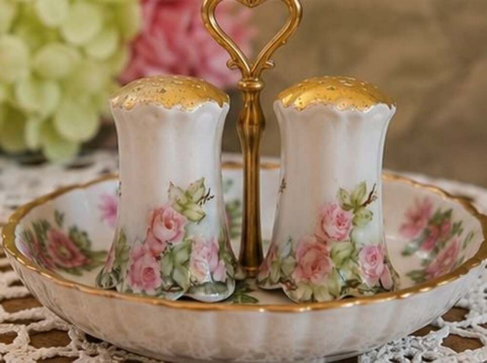 Antique RC Bavaria Porcelain Floral Rose Salt and Pepper Shakers with Gold Trim